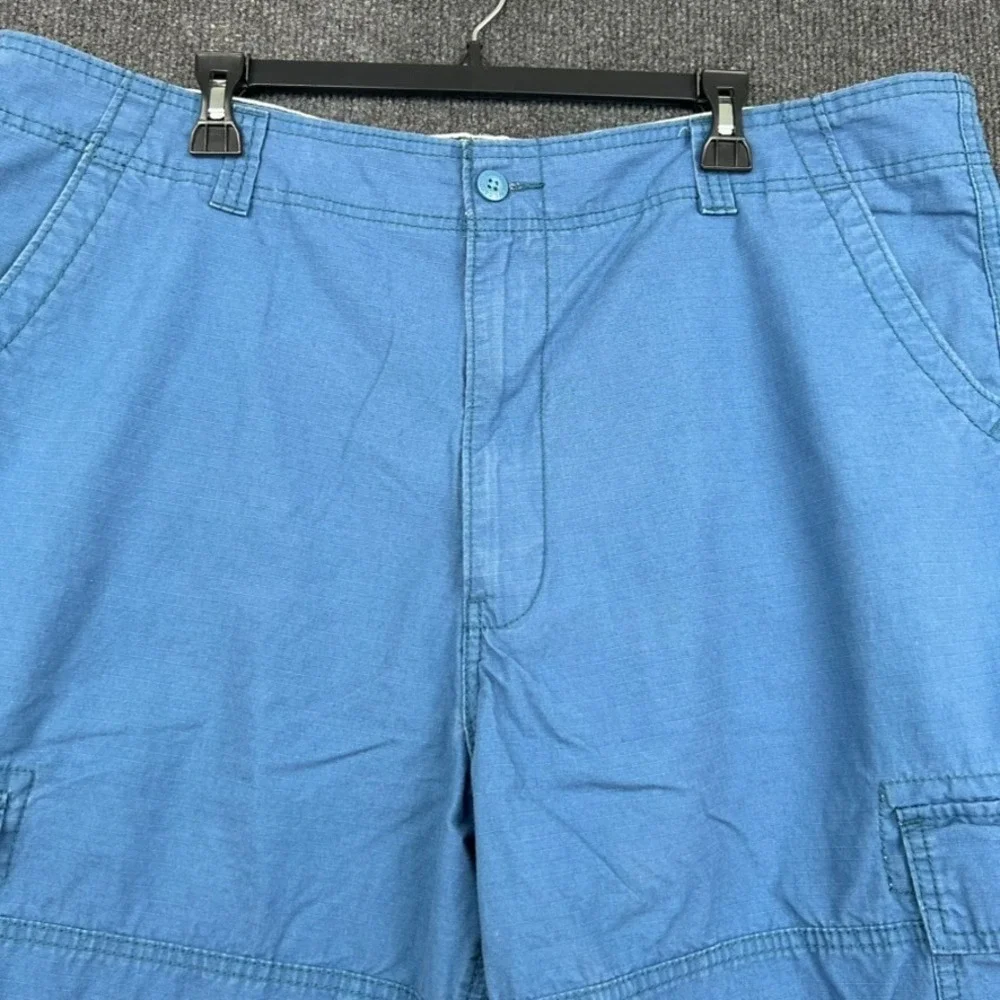 Signature Levi Strauss Cargo Blue Shorts Ripstop Casual Outdoors Hiking Sz 42
